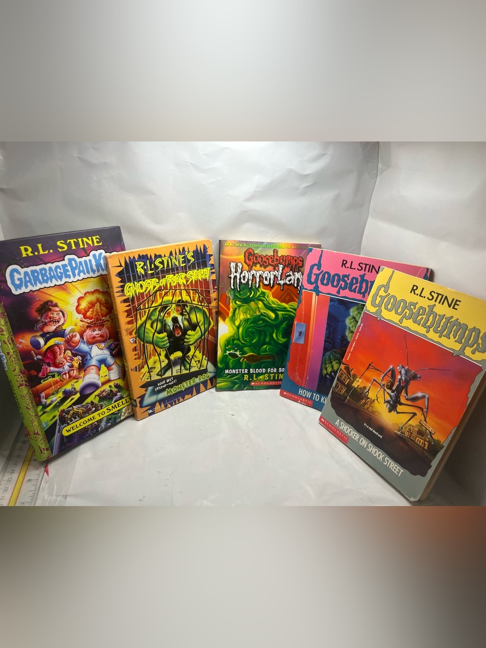 Goosebumps and Garbage Pail Kids book lot